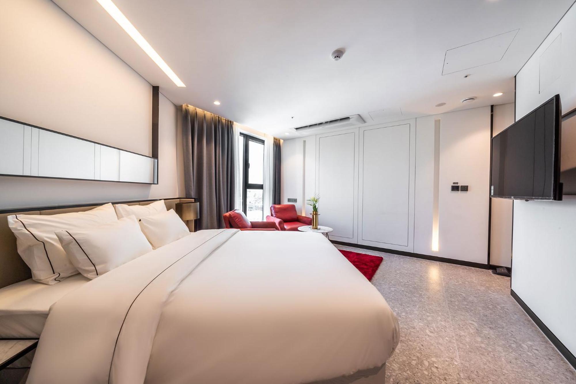 Hotel The Castle Jamsil-Sene Seoul Exterior photo